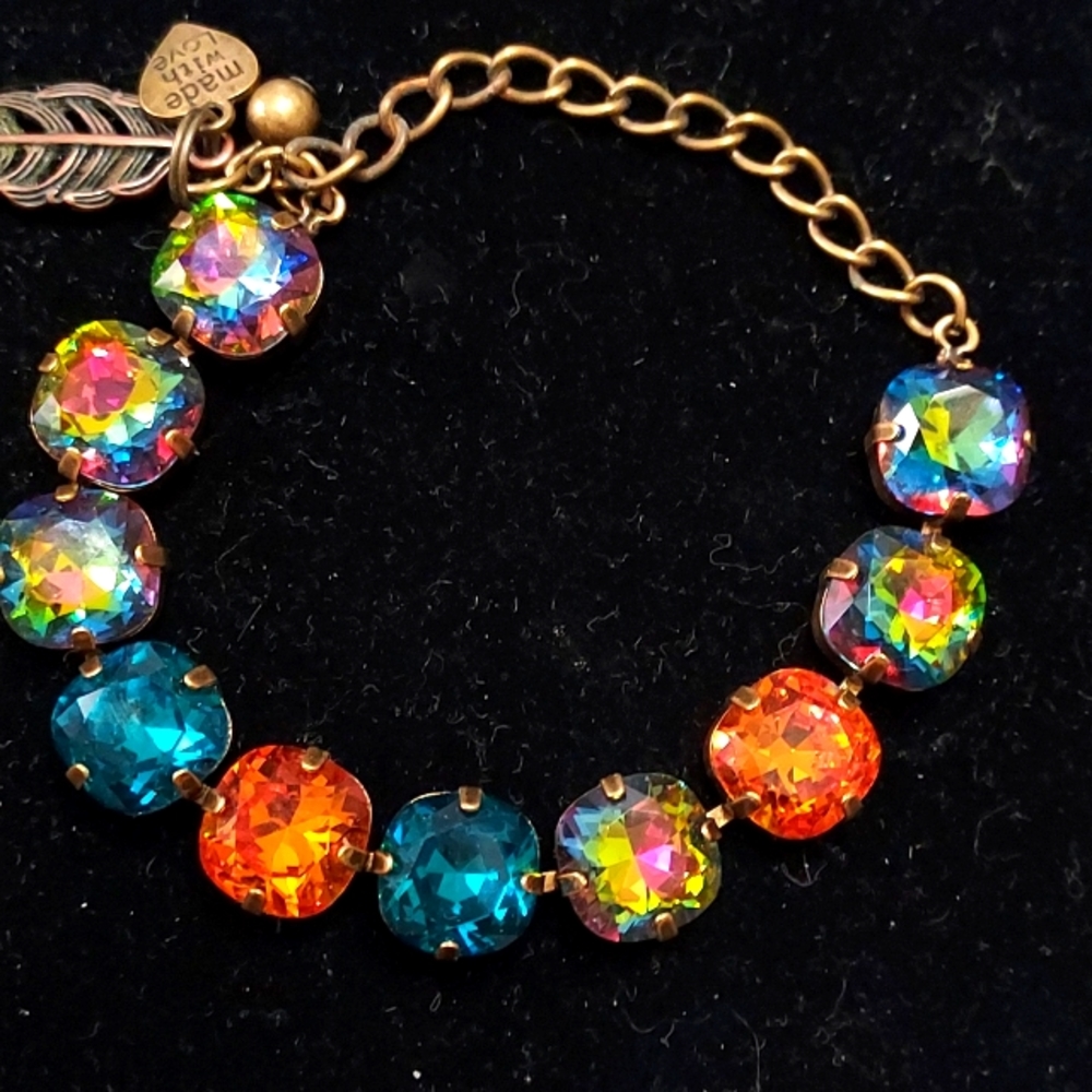 Handmade swarovski crystal braclet